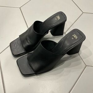 Zara Black Square-Toe Block Heel Mules